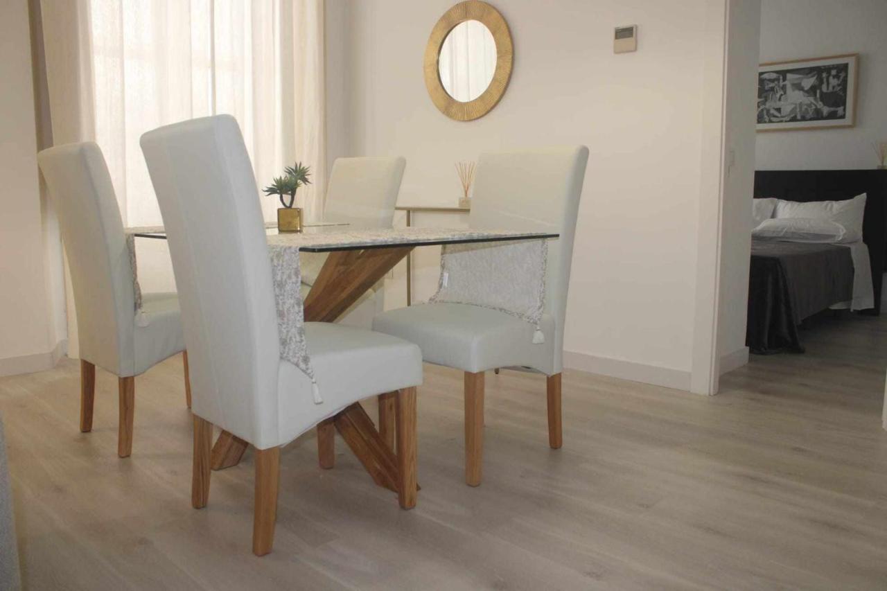 Acogedor Apartamento En El Corazon De Malaga Lägenhet Exteriör bild